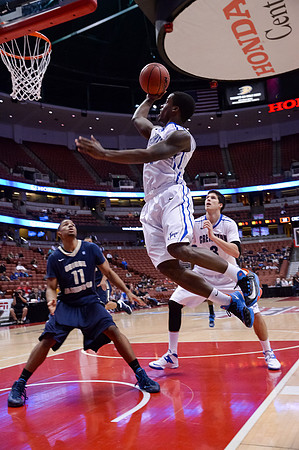 120113_HONDA_CENTER_0221