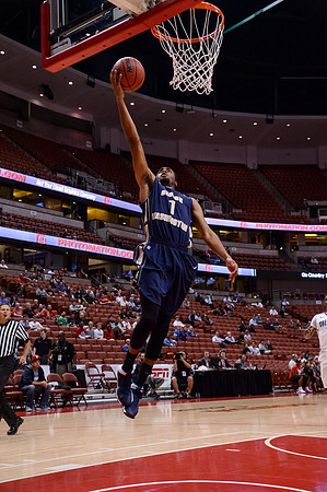 120113_HONDA_CENTER_0183