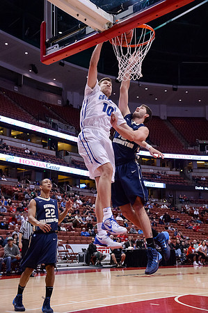 120113_HONDA_CENTER_0251
