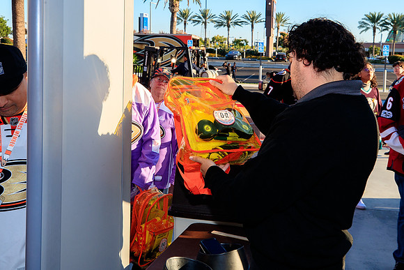 100319_ANAHEIM_DUCKS_0150