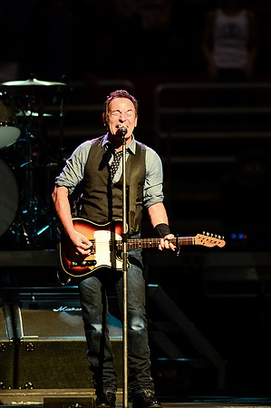 120412_HONDA_CENTER_0047