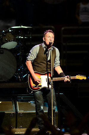 120412_HONDA_CENTER_0048