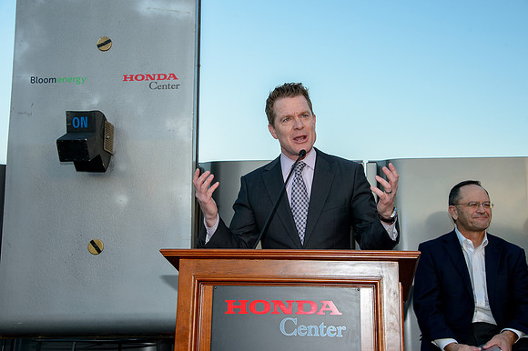 121113_HONDA_CENTER_0043