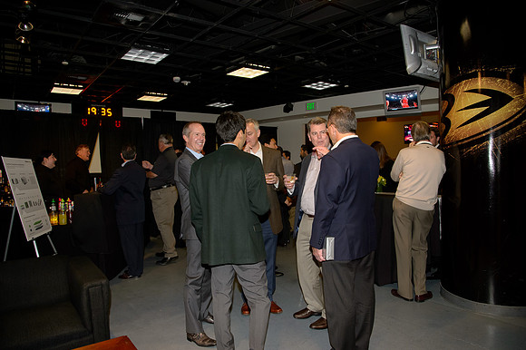 121113_HONDA_CENTER_0105