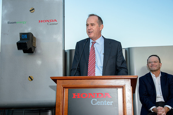 121113_HONDA_CENTER_0053