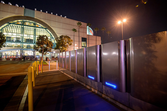121113_HONDA_CENTER_0144