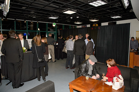 121113_HONDA_CENTER_0103