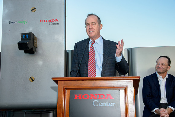 121113_HONDA_CENTER_0052
