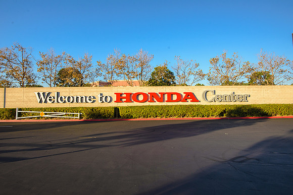 121113_HONDA_CENTER_0017
