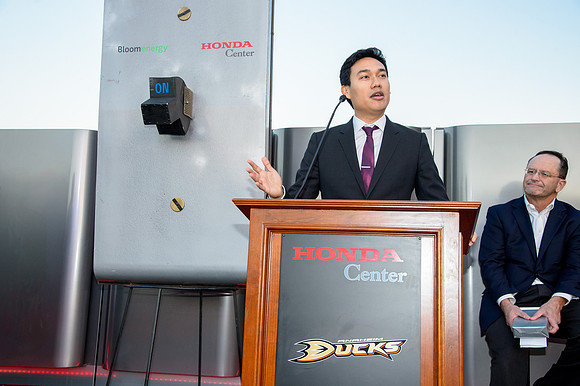 121113_HONDA_CENTER_0077