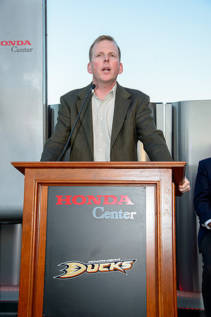 121113_HONDA_CENTER_0060