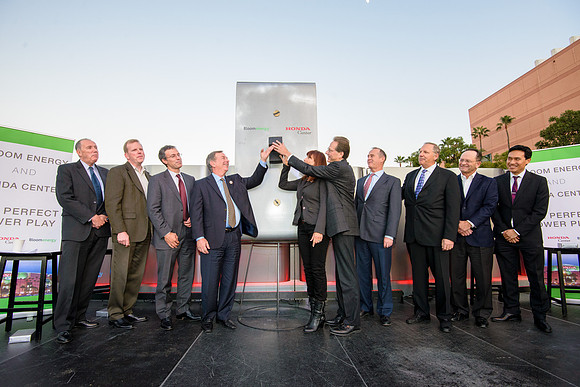 121113_HONDA_CENTER_0089