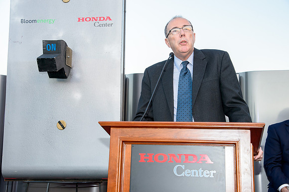 121113_HONDA_CENTER_0080