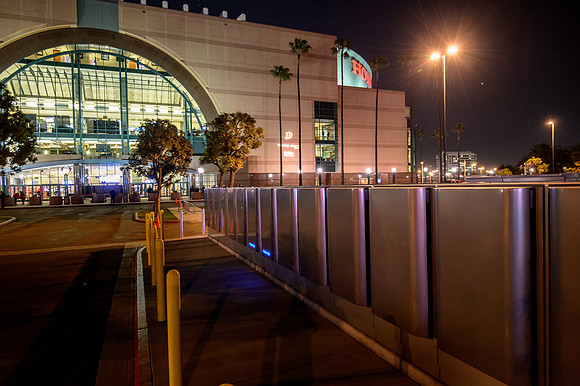121113_HONDA_CENTER_0152