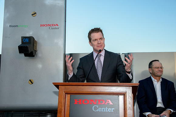 121113_HONDA_CENTER_0042