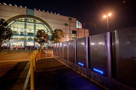 121113_HONDA_CENTER_0145