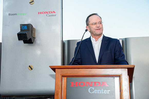 121113_HONDA_CENTER_0071