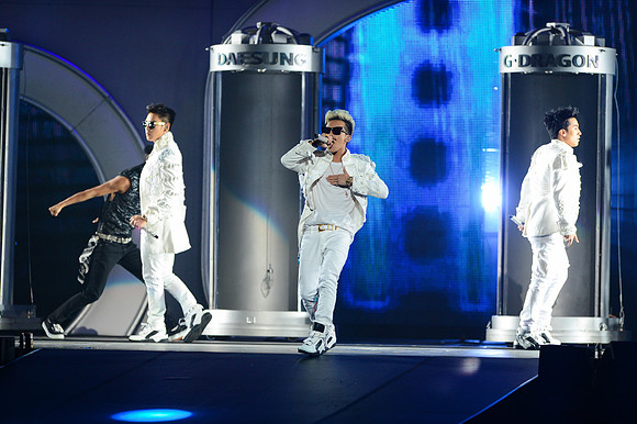 110212_HONDA_CENTER_0044