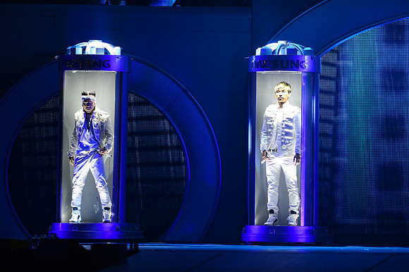110212_HONDA_CENTER_0008