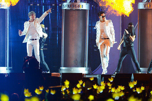 110212_HONDA_CENTER_0081