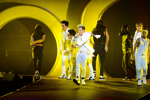 110212_HONDA_CENTER_0148
