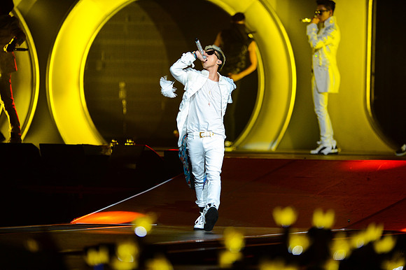 110212_HONDA_CENTER_0090