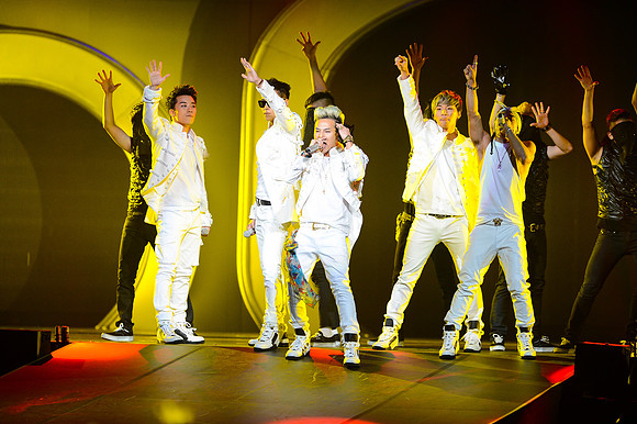 110212_HONDA_CENTER_0123