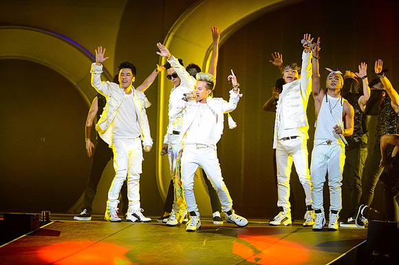 110212_HONDA_CENTER_0134