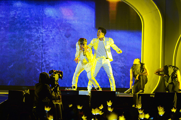 110212_HONDA_CENTER_0162