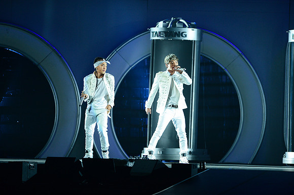 110212_HONDA_CENTER_0015