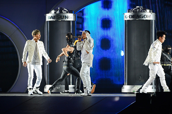 110212_HONDA_CENTER_0065