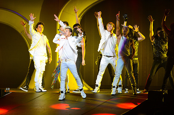 110212_HONDA_CENTER_0116