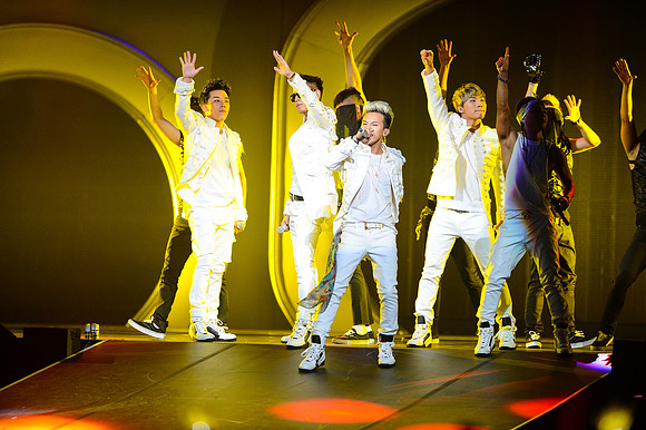 110212_HONDA_CENTER_0120