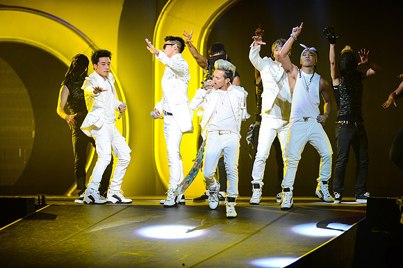 110212_HONDA_CENTER_0106