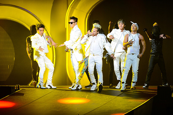 110212_HONDA_CENTER_0104