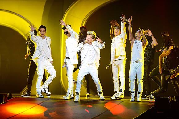 110212_HONDA_CENTER_0129