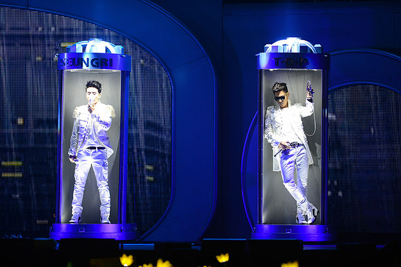 110212_HONDA_CENTER_0007