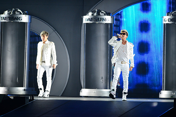 110212_HONDA_CENTER_0009