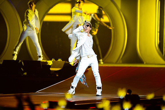 110212_HONDA_CENTER_0093