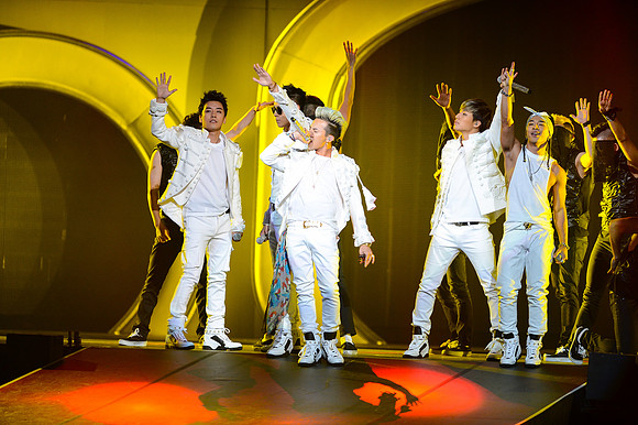 110212_HONDA_CENTER_0139