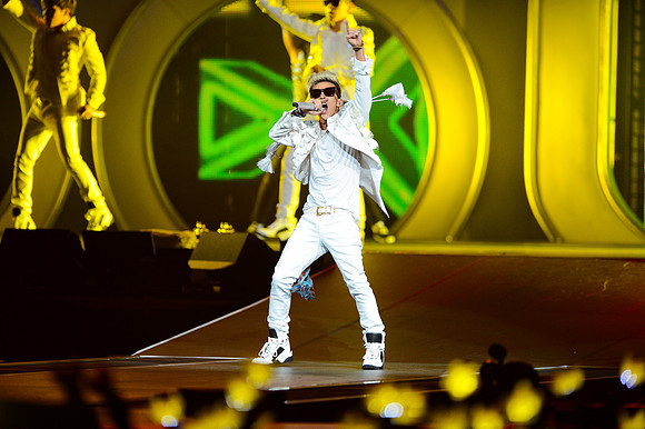 110212_HONDA_CENTER_0095