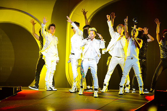 110212_HONDA_CENTER_0121