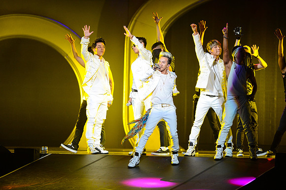 110212_HONDA_CENTER_0119