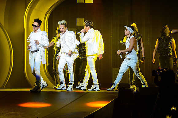 110212_HONDA_CENTER_0102