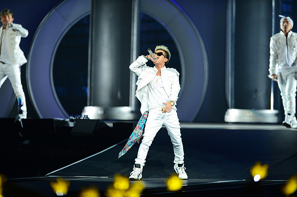 110212_HONDA_CENTER_0021
