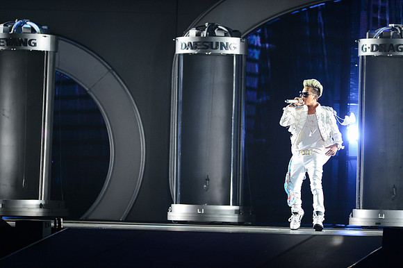 110212_HONDA_CENTER_0010