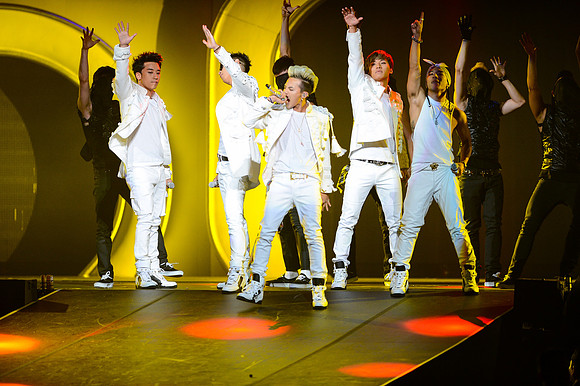 110212_HONDA_CENTER_0108