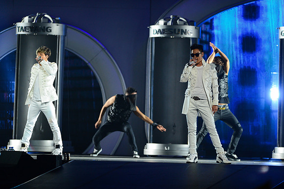 110212_HONDA_CENTER_0027