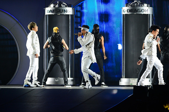 110212_HONDA_CENTER_0056