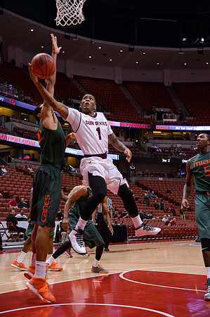 120113_HONDA_CENTER_0094